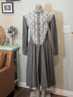 Vintage Prairie Dress by karman Inc Western Wear Cotton Victorian Lace Sz 15/16